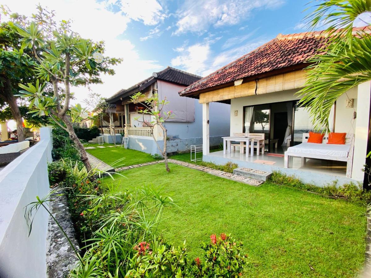 Solaluna Beach Homestay Amed Екстериор снимка