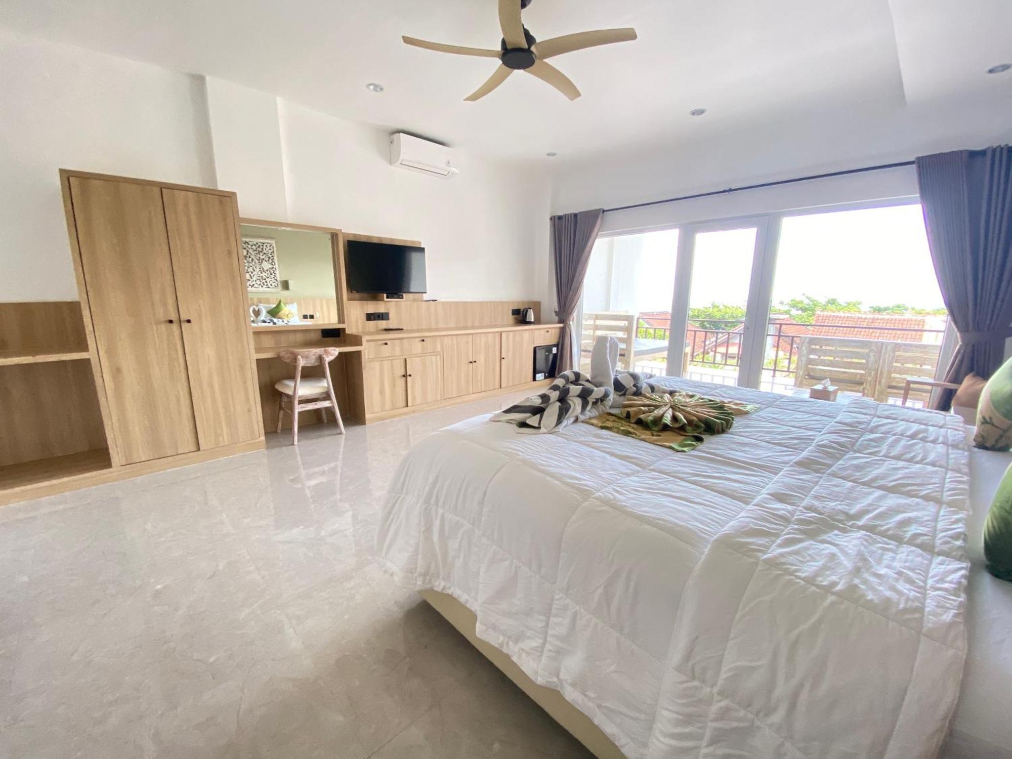 Solaluna Beach Homestay Amed Екстериор снимка